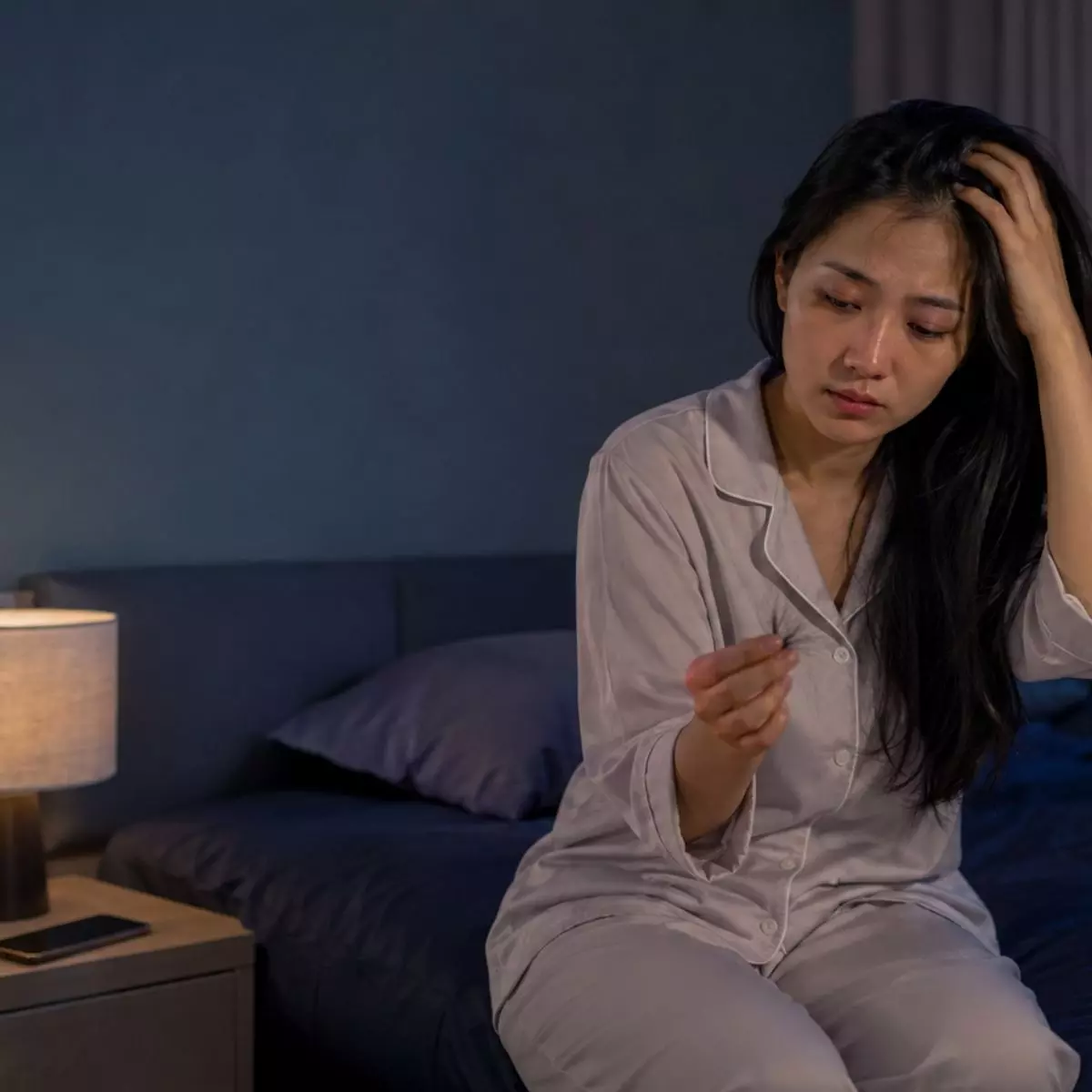 Rambut Makin Rontok Saat Sering Begadang, Apakah Ada Hubungannya?